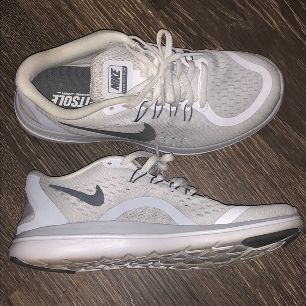 Nike women’s running shoes